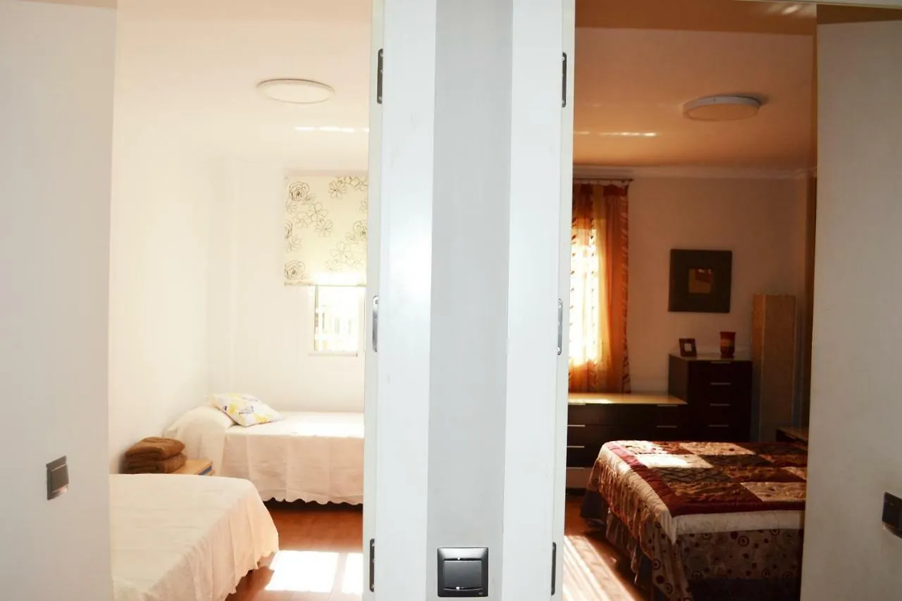 Apartamento Acogedor, Excelente Ubicacion, 10 Min Centro Apartment Seville 0*,